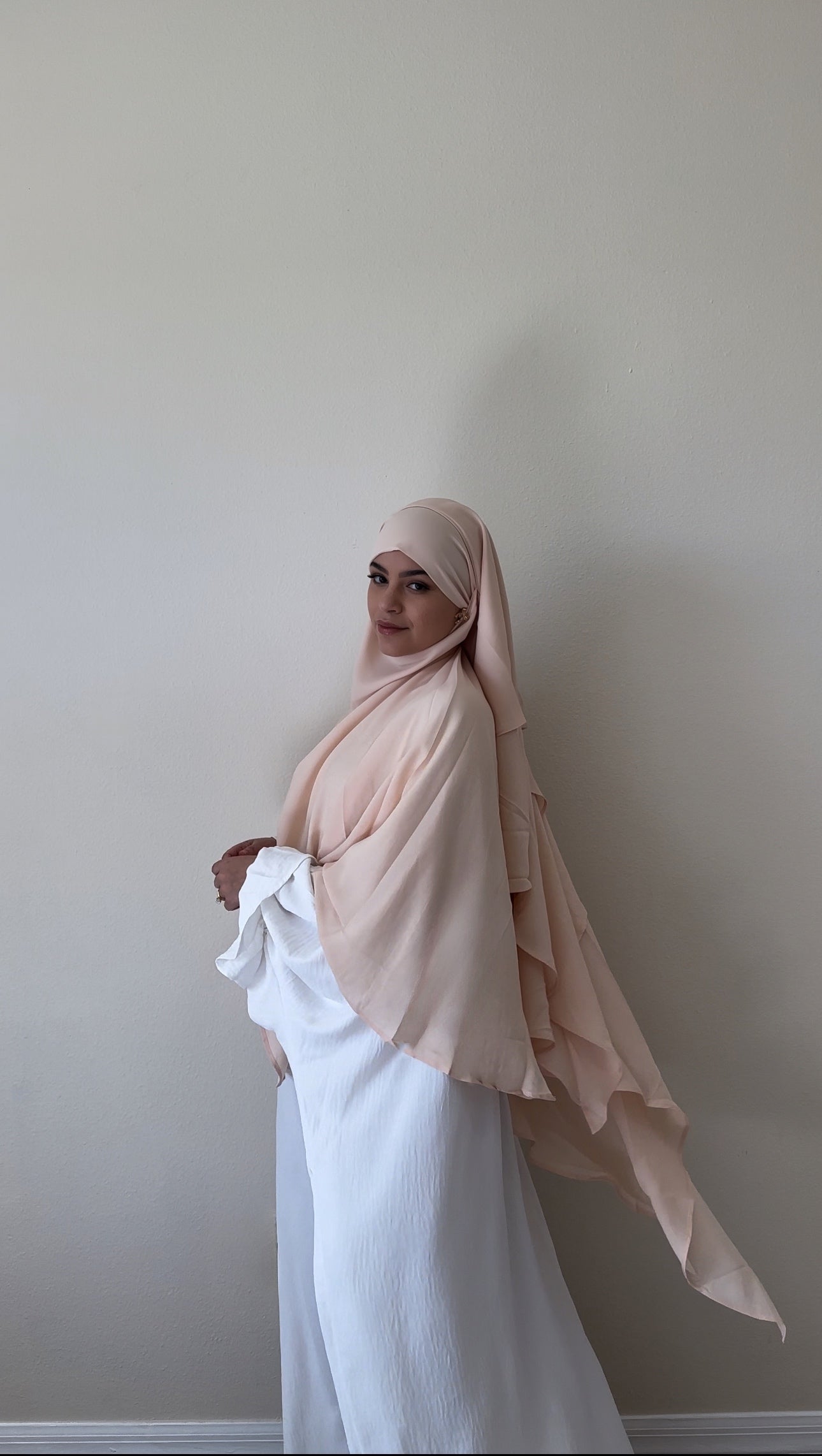Apricot Khimar