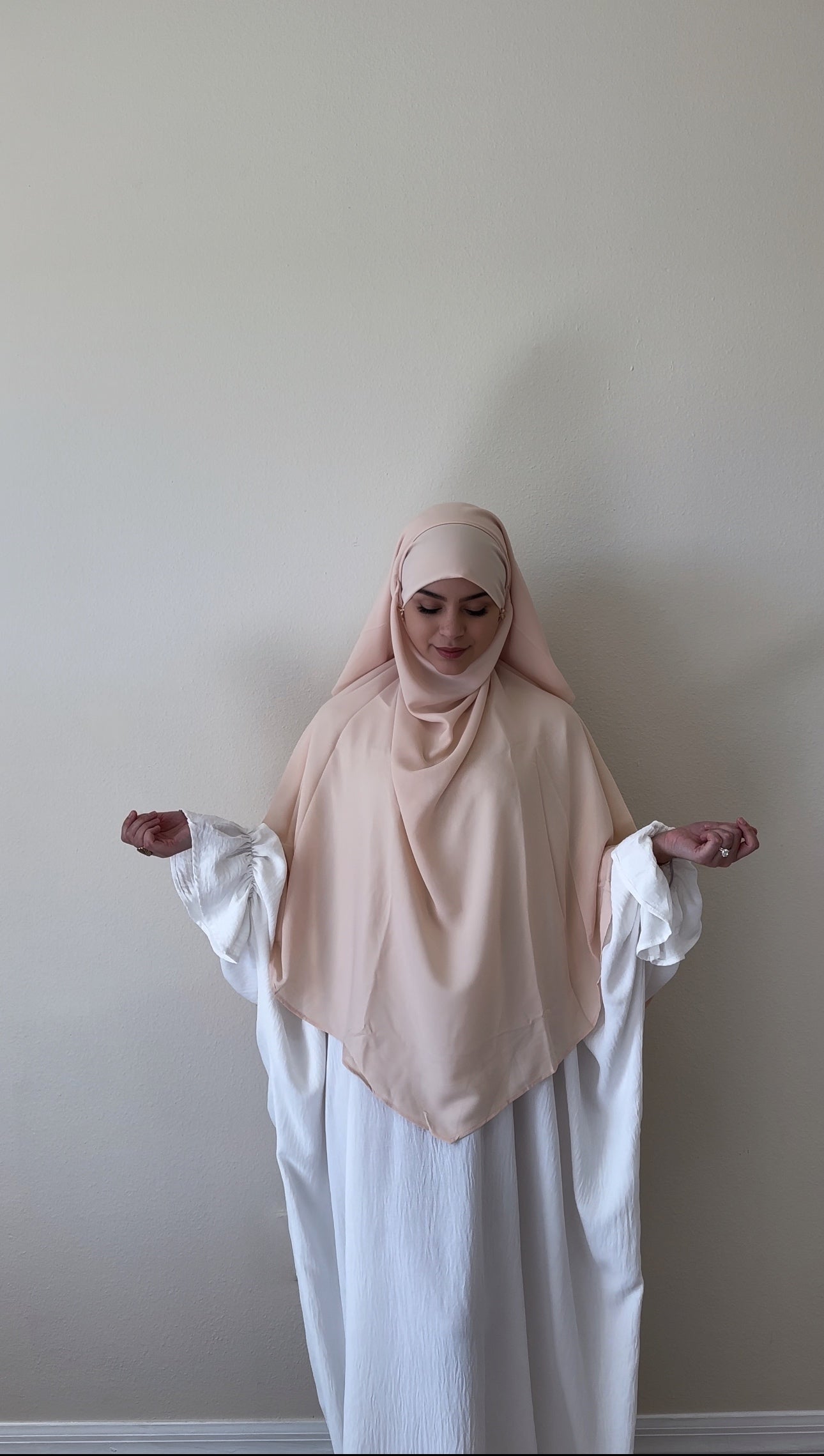Apricot Khimar